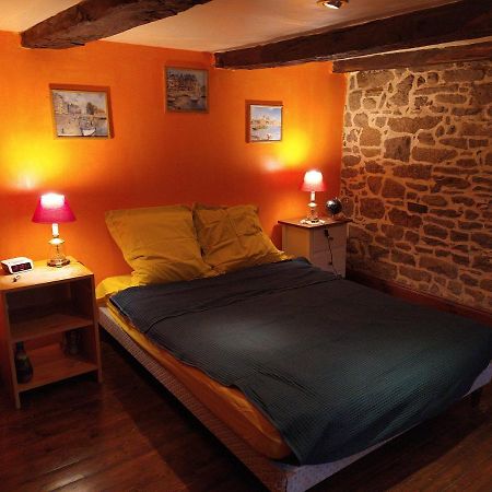Maison En Granit Bleue Lanhelin Kültér fotó