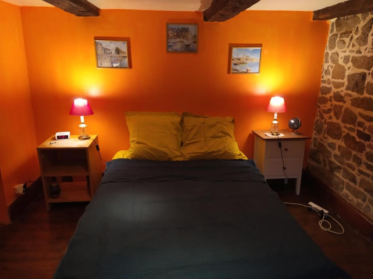 Maison En Granit Bleue Lanhelin Kültér fotó