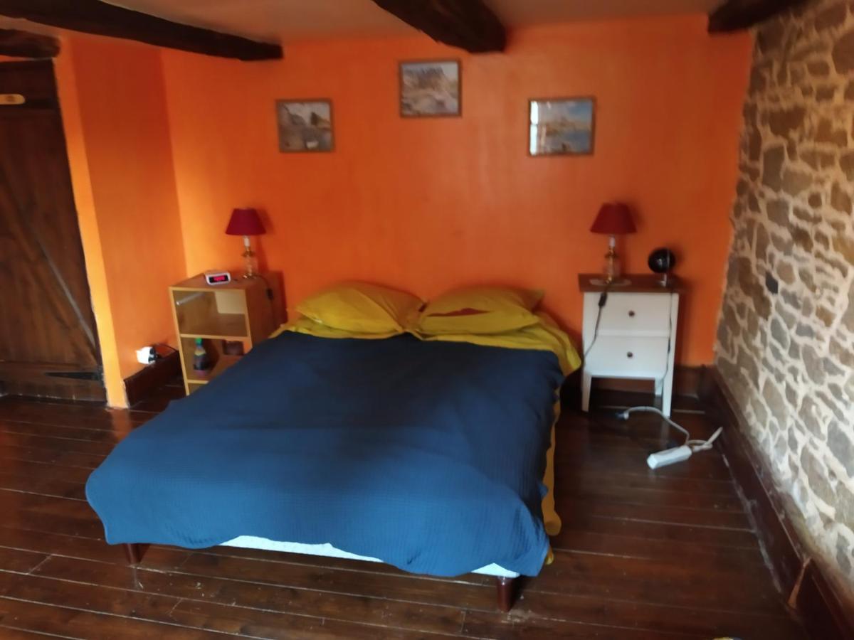 Maison En Granit Bleue Lanhelin Kültér fotó